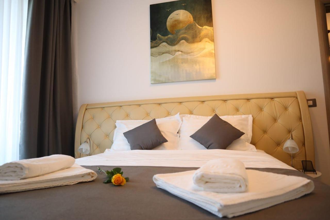 Alesea Ap-Alezzi Beach Resort Năvodari Buitenkant foto