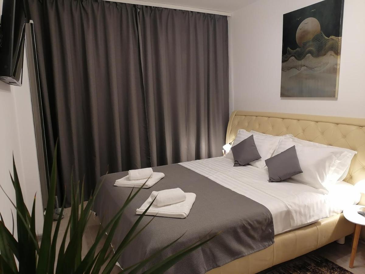 Alesea Ap-Alezzi Beach Resort Năvodari Buitenkant foto